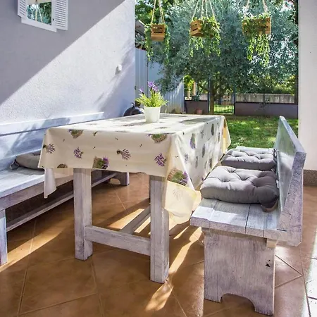 House Ruben Πόρετς